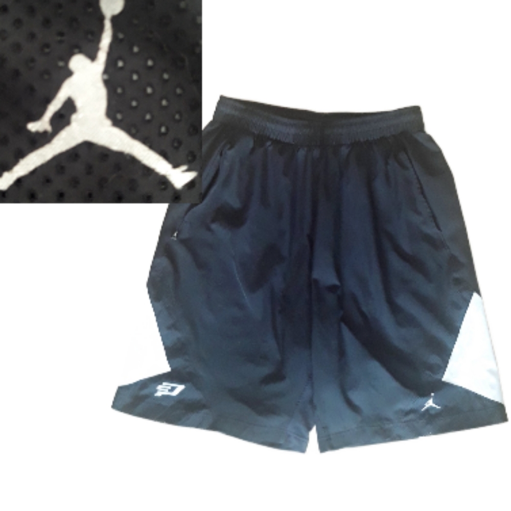 Vintage Nike Jordan Dri-Fit Drawstring Basketball Shorts - Sz Large Black/White